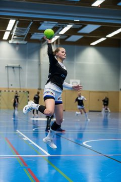 Bild 175 - wAJ HC Quickborn - HSG Kiel/Kronshagen : Ergebnis: 20:17